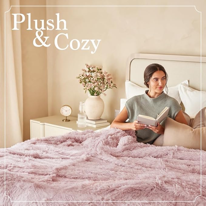 The Connecticut Home Co Throw Blanket Soft Fluffy Room Decor, Cozy Warm Throws for Bed, Couch, Gifts for Women, Bedroom Cute Aesthetic Blankets Shag and Sherpa, 65x50, Dusty Rose