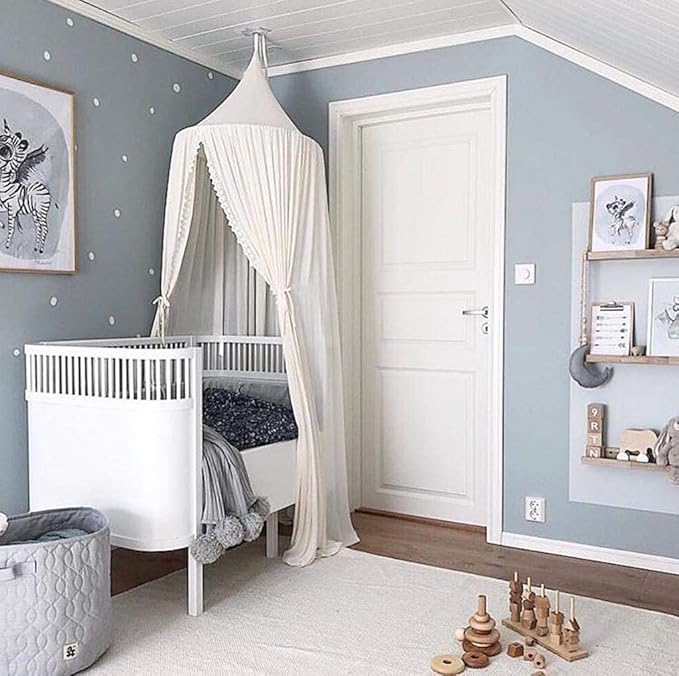 OldPAPA Kids Bed Canopy with Pom Pom Hanging Mosquito Net for Baby Crib Nook Castle Game Tent Nursery Play Room Decor，White