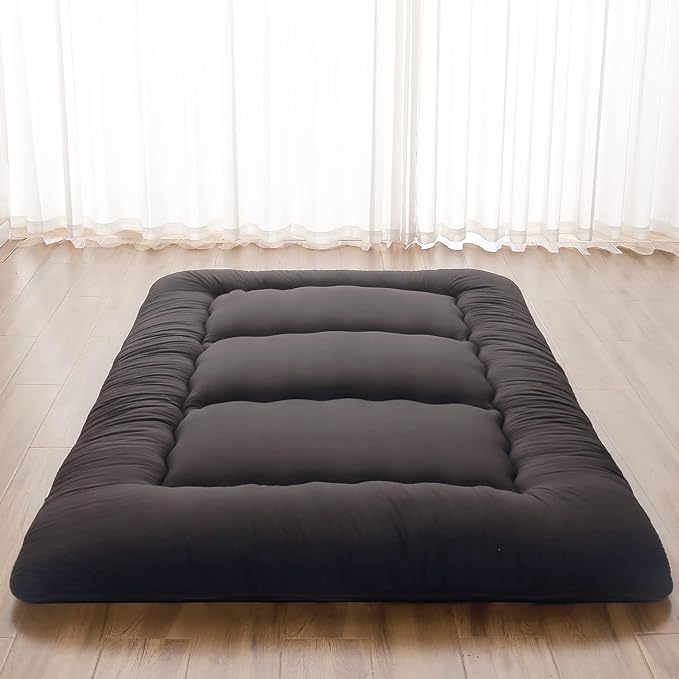 Japanese Floor Mattress, Futon Mattress with Portable Storage Bag and Washable Cover, Roll Up Thick Tatami Mat Suitable for Camping, Guest Room, Black, Queen