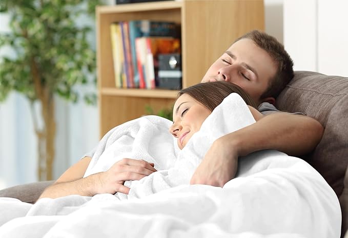 Utopia Bedding Fleece Blanket Twin XL Size White 300GSM Luxury Anti-Static Fuzzy Soft Microfiber Dorm Bed Blanket (90x76 Inch)