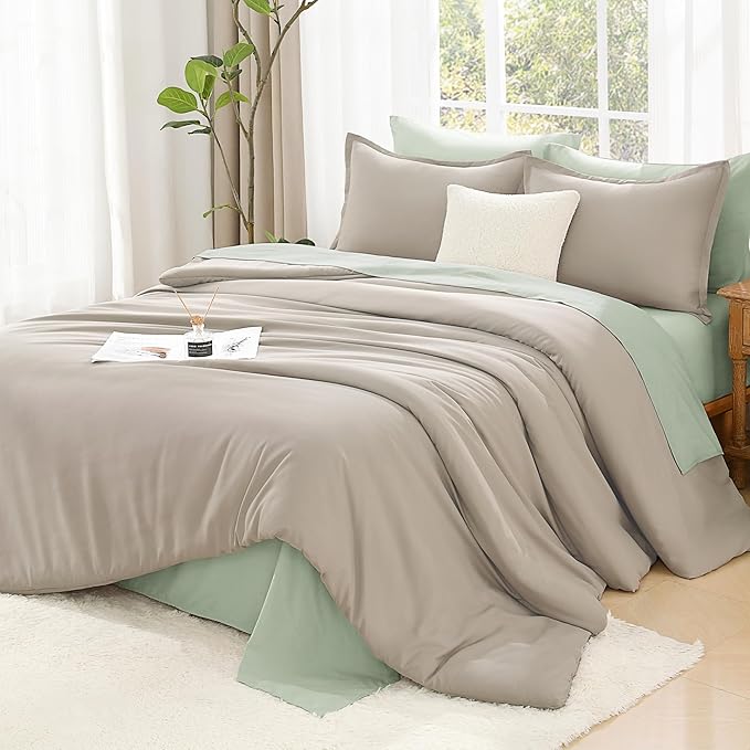 Litanika Oatmeal Comforter California King Size, 3 Pieces Cal King Lightweight Solid Bedding Comforter Set, All Season Fluffy Bed Set (104x96In Comforter & 2 Pillowcases)