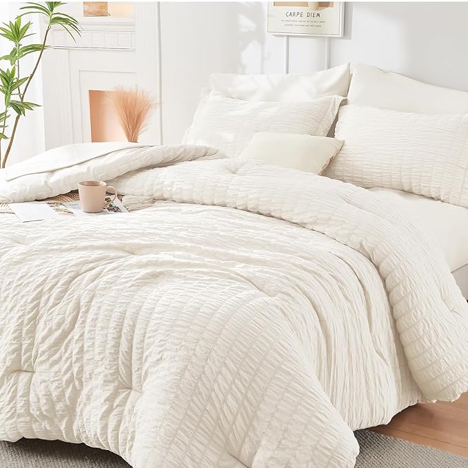 HYMOKEGE Ivory Queen Comforter Set Seersucker 7 Pieces, All Season Luxury Bed in a Bag for Bedroom, Bedding Set with Comforters, Sheets, Pillowcases & Shams