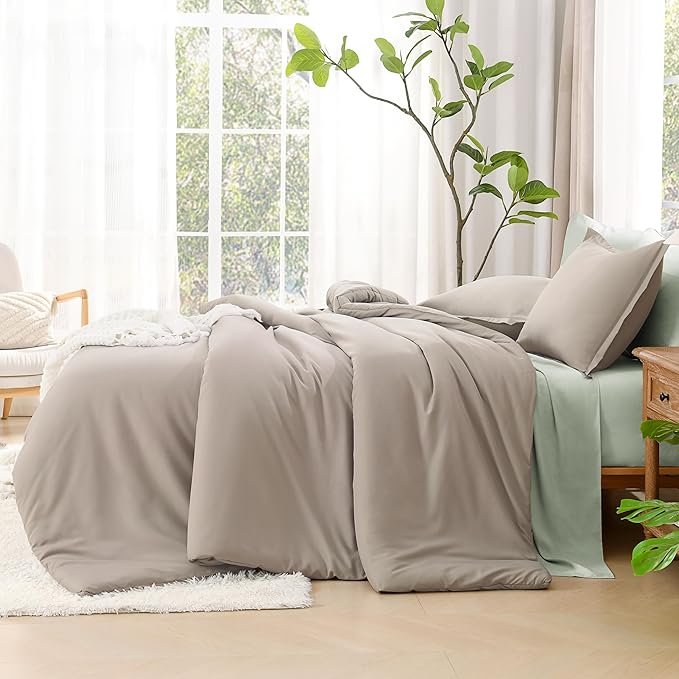 Litanika Oversized King Comforters Oatmeal Super King Size, 3 Pieces Lightweight Solid Bedding Comforter Set, All Season Fluffy Bed Set (120x120In Comforter & 2 Pillowcases)