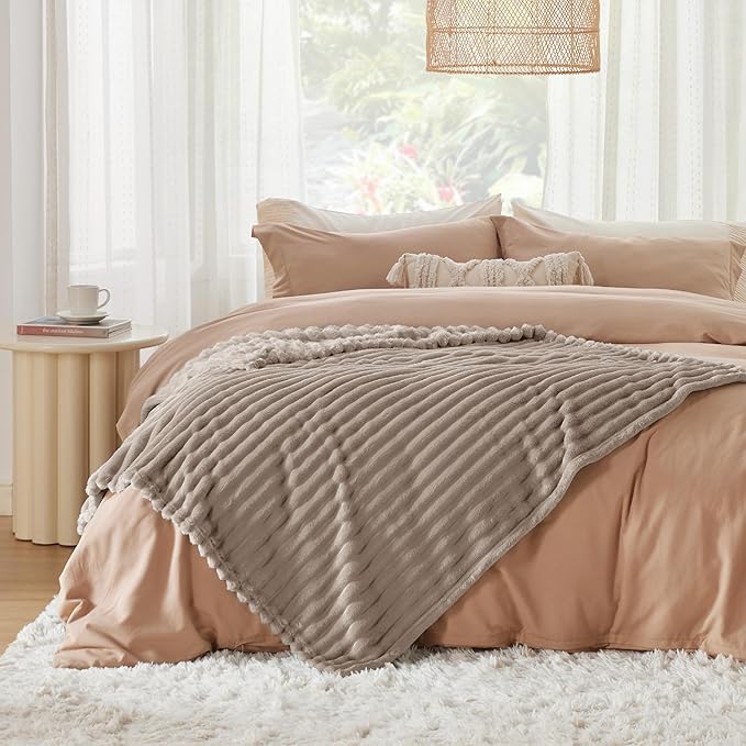 Bedsure GentleSoft Brown Throw Blanket for Couch - Cozy Soft Fleece Blankets for Women, Cute Small Throws for Girls, Mocha Meringue, 50x60 Inches
