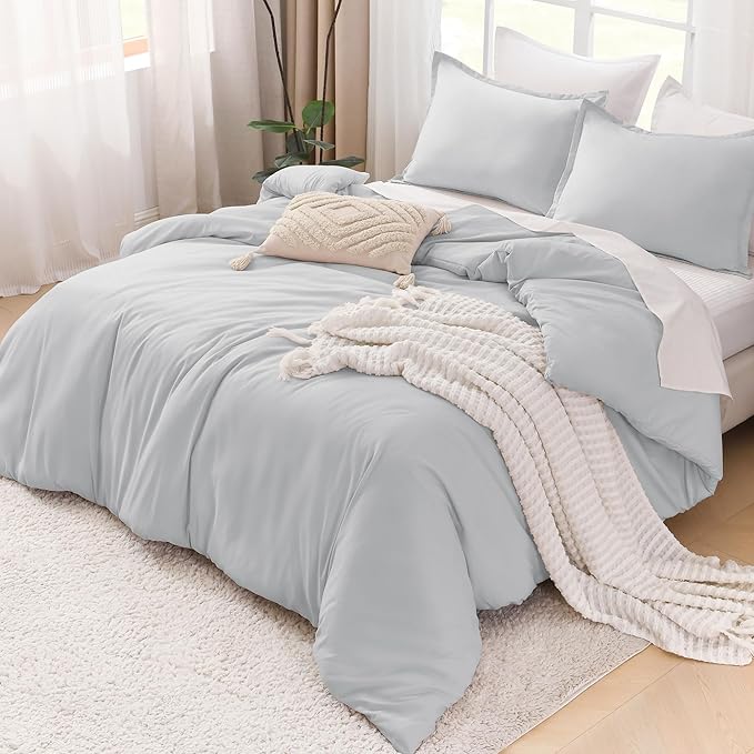 Litanika Oversized King Comforters Light Grey Super King Size, 3 Pieces Lightweight Solid Bedding Comforter Set, All Season Fluffy Bed Set (120x120In Comforter & 2 Pillowcases)