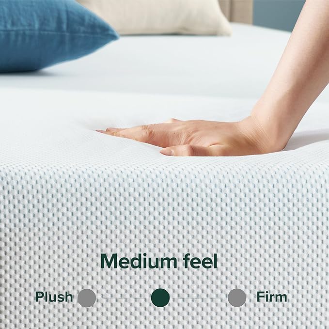 ZINUS 8 Inch Green Tea Cooling Memory Foam Mattress [New Version], Short Queen, Fiberglass Free, Medium Firmness, Cooling Gel Foam, Certified Safe Foams & Fabric, Mattress in A Box
