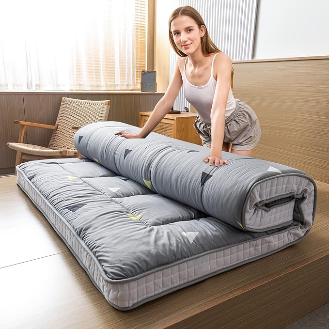 MAXYOYO Grey Triangle Futon Mattress, Japanese Floor Mattress Quilted Bed Mattress Topper, Extra Thick Folding Sleeping Pad Breathable Floor Lounger Guest Bed for Camping, King