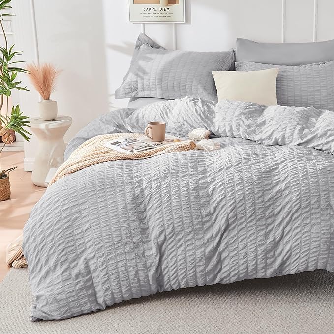 HYMOKEGE Light Grey California King Comforter Set Seersucker 7 Pieces, All Season Luxury Bed in a Bag for Bedroom, Bedding Set with Comforters, Sheets, Pillowcases & Shams
