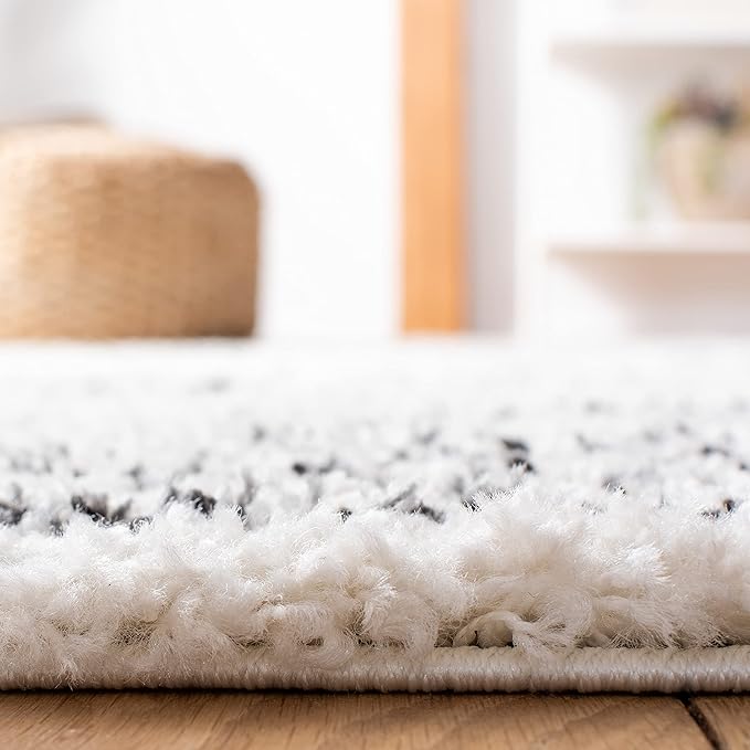 SAFAVIEH Arizona Shag Collection Area Rug - 2'3" x 18' Runner, Ivory & Black, Non-Shedding & Easy Cleaning, Plush Thick Pile, Ideal for Living Room, Bedroom, Dining Space (ASG741Z)