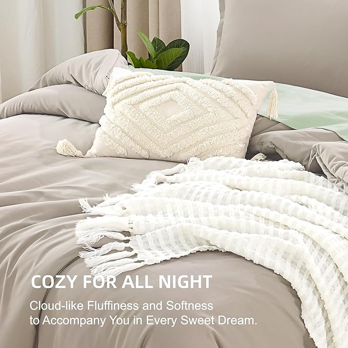 Litanika Oatmeal Comforter King Size, 3 Pieces Lightweight Solid Bedding Comforter Set, All Season Fluffy Bed Set