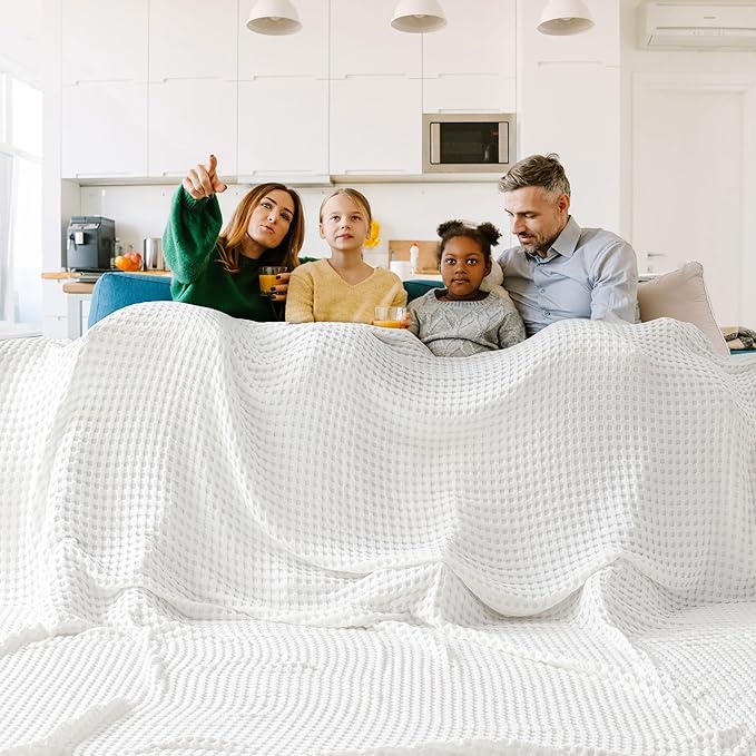 Bedsure Cooling Cotton Waffle Oversized King Blanket - Lightweight Breathable Blankets Rayon Derived from Bamboo for Hot Sleepers, Luxury Throws for Bed and Sofa, White, 120x96 Inches