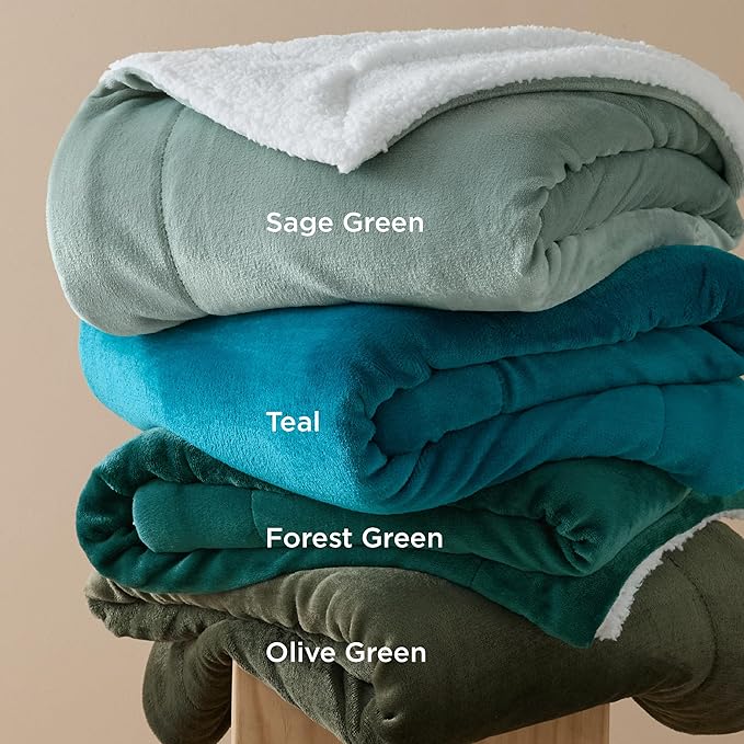Bedsure GentleSoft Sherpa Fleece Oversized Cal King Blankets for Bed - Thick and Warm Throw for Women and Men, Soft Fuzzy Plush Large Christmas Blanket for Winter, Forest Green, 112x98 Inches