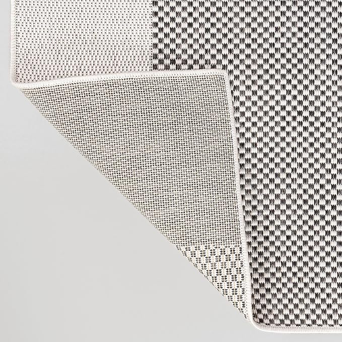 JONATHAN Y Geometric Organic Shapes Indoor Outdoor Area Rug 8X10 Cream/Black, Zia Modern for Backyard, Patio, Porch, Easy-Cleaning, High Traffic, Pet-Friendly, Non-Shedding (TSN306A-8)