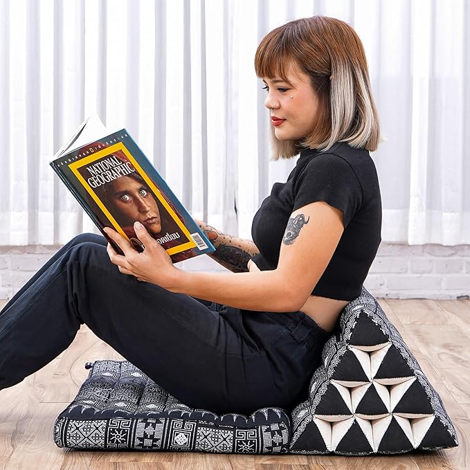 Leewadee 1-Fold Mat with Triangle Cushion – Comfortable TV Pillow, Foldable Mattress with Cushion Made of Kapok, 30 x 20 inches, Black