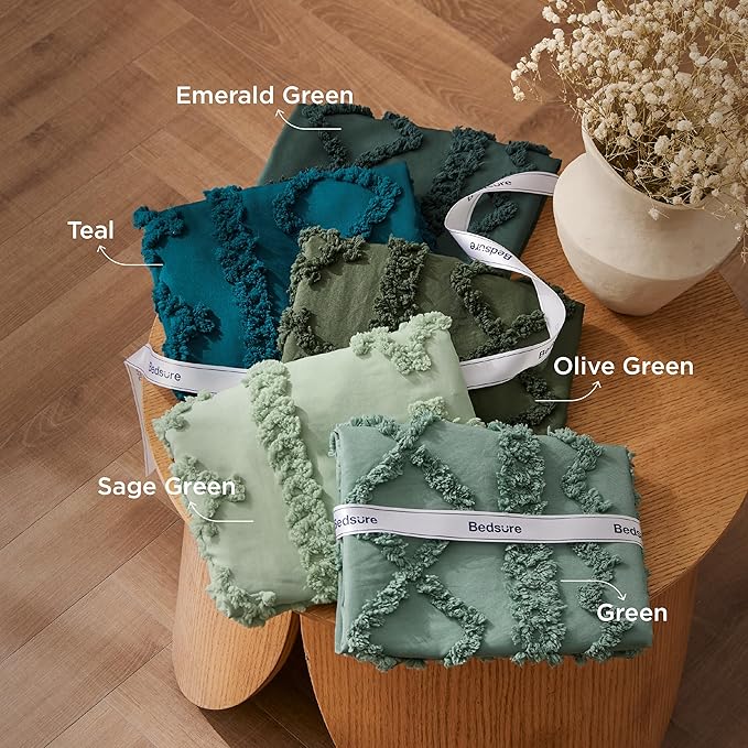 Bedsure Tufted Boho Comforter Set California King - Teal Boho Bed Set, GentleSoft 3 Pieces Farmhouse Shabby Chic Embroidery Bedding, Gifts for Woman, Soft Jacquard Comforter for All Seasons