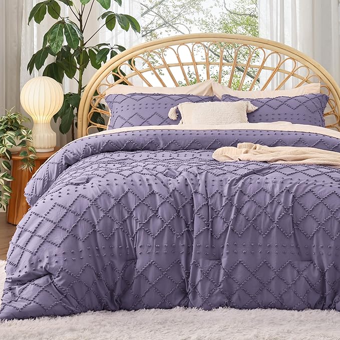 Bedsure Queen Comforter Set - Grayish Purple Comforter, Boho Tufted Shabby Chic Bedding for Kids, 3 Pieces Vintage Farmhouse Bed Set for All Seasons, Fluffy Soft Bedding with 2 Pillow Shams