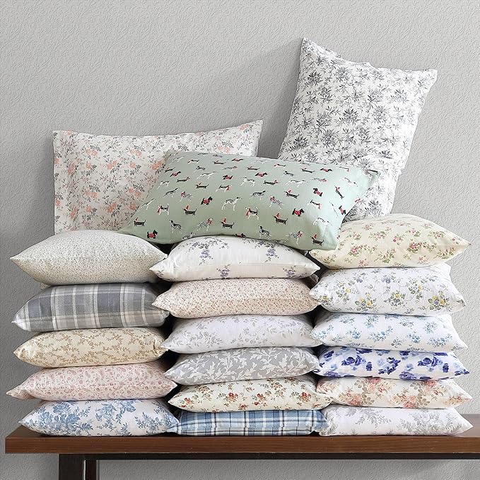 Laura Ashley - Flannel Sheets Queen Size, Anti-Pilling & Wrinkle Resistant Cotton, Touchably Soft for All-Season Comfort - Bed Sheets with Matching Pillowcases & Fitted Sheet (Le Fleur Orange)