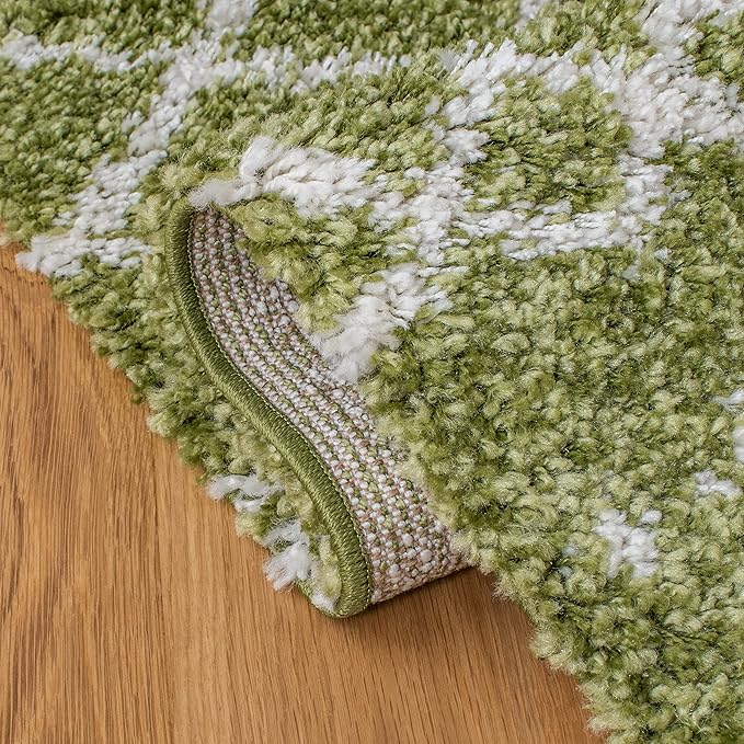 SAFAVIEH Arizona Shag Collection Area Rug - 6'7" Square, Green & Ivory, Moroccan Design, Non-Shedding & Easy Care, 1.6-inch Thick Ideal for High Traffic Areas in Living Room, Bedroom (ASG741X)